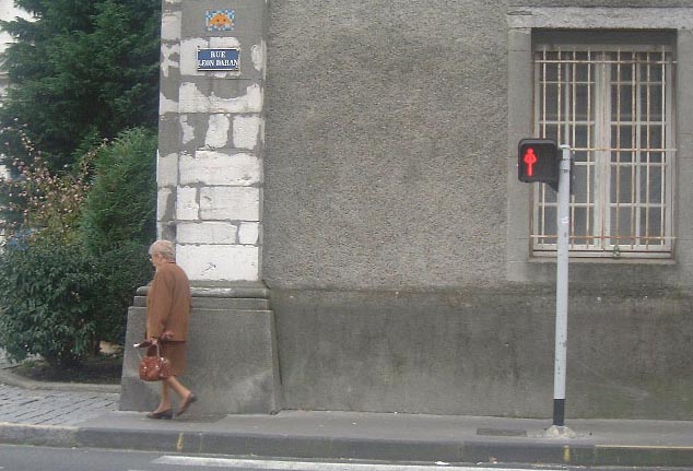 spaceinvader | pau