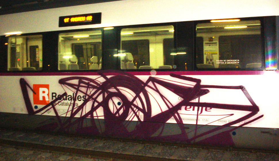kenor | train | barcelona