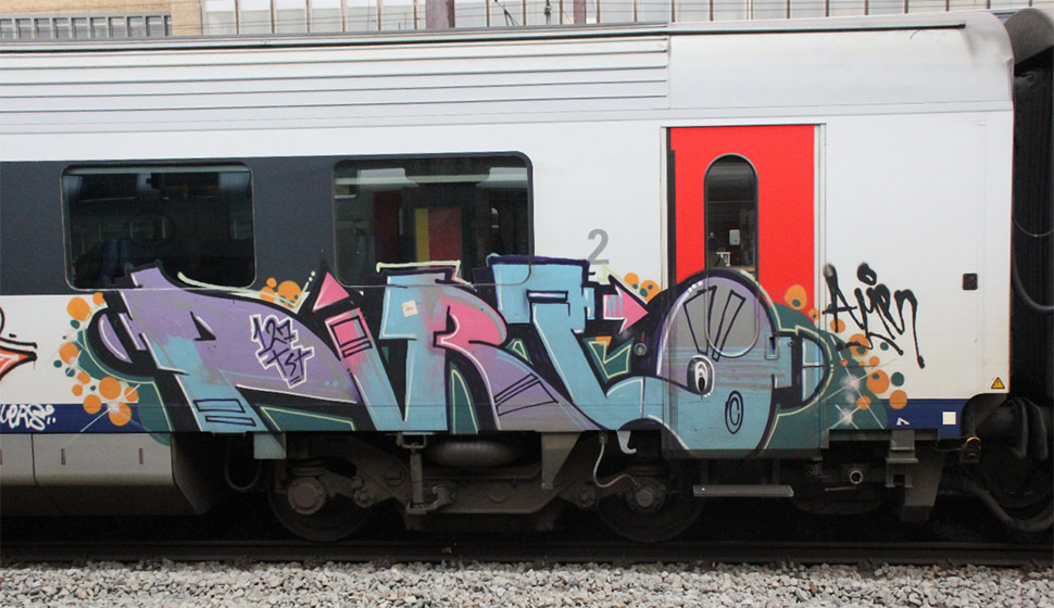 pirto | train | belgium