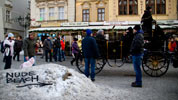 chase | text-message | snow | czech-republic (15 votes)