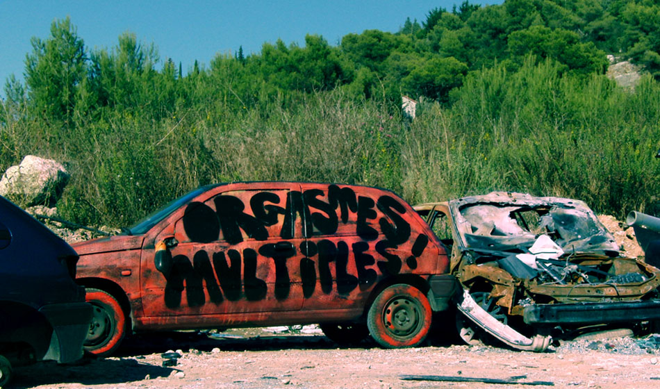mortibus | car | text-message | nice | france