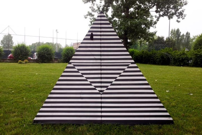 -ak- | geometry | italy