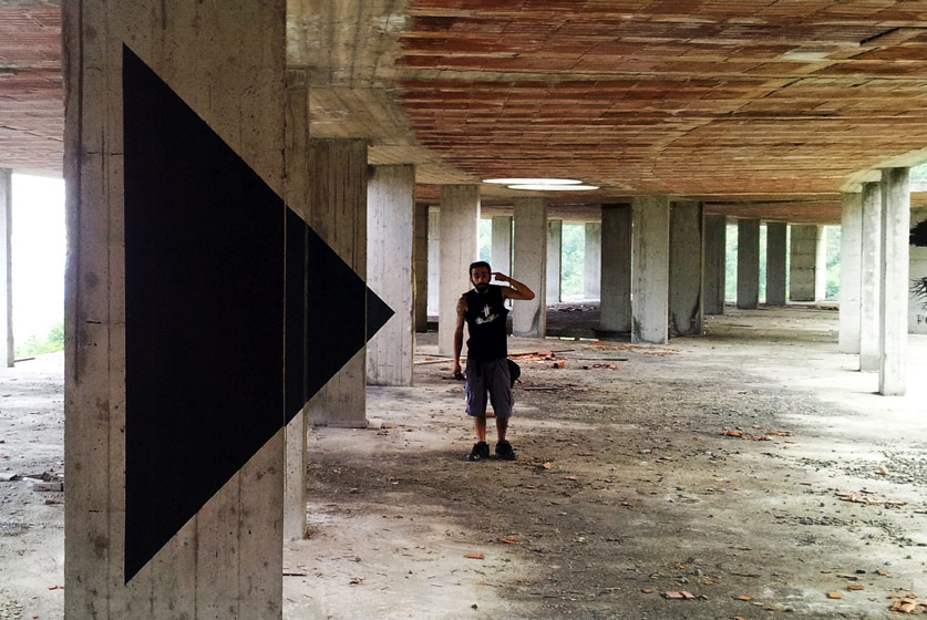 -ak- | nero | black | geometry | torino | italy