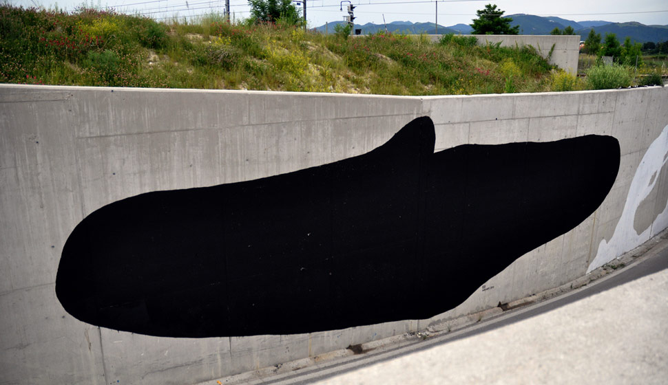 108 | black | fabriano | italy