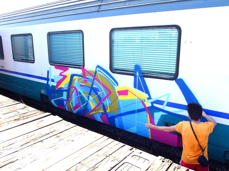 kenor | train | italy