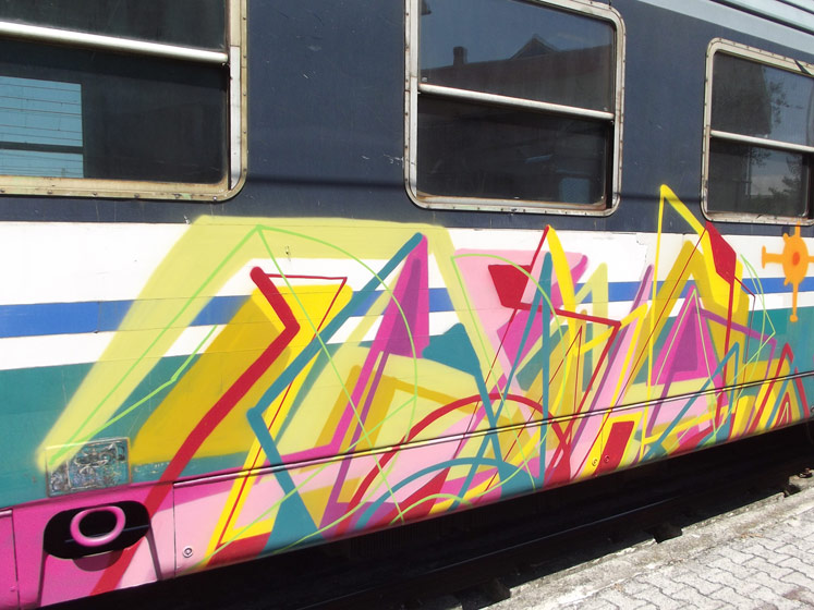 kenor | train | italy