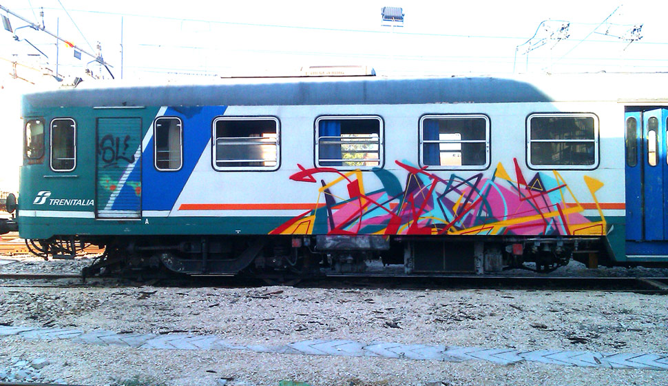 kenor | train | italy