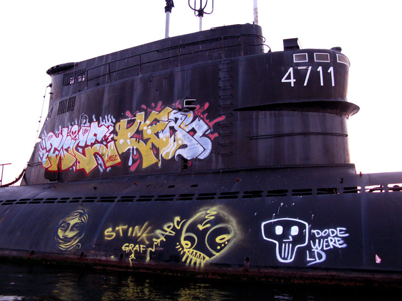 stinkfish | bastardilla | ira | water | amsterdam | netherlands