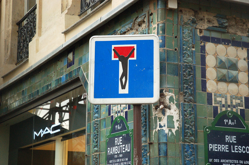 clet-abraham | roadsign | jesus | paris