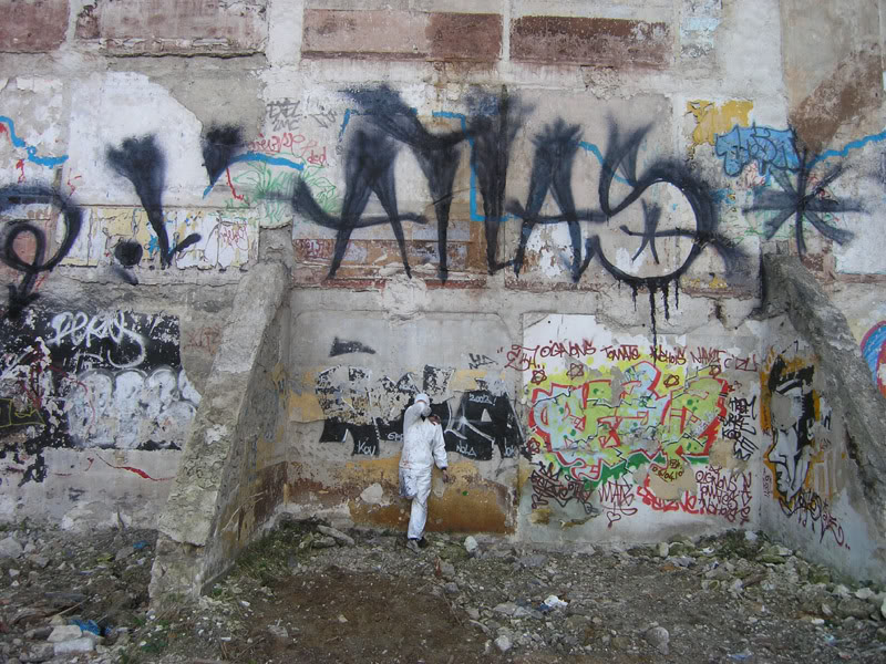 latlas | tag | paris