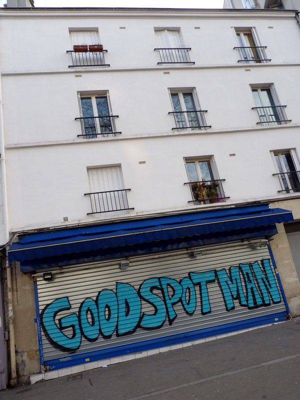 -boris- | blue | shutters | paris
