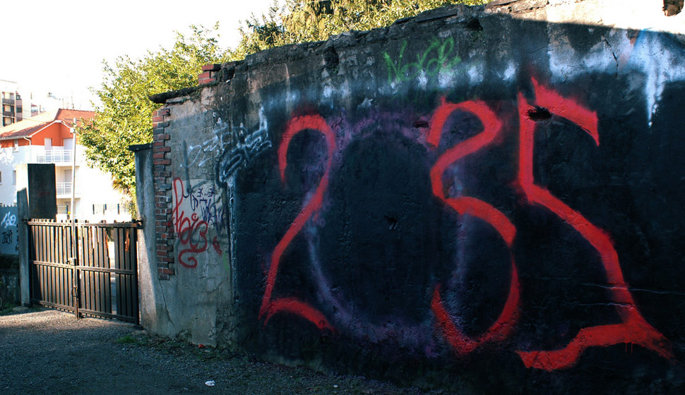 2035 | pau