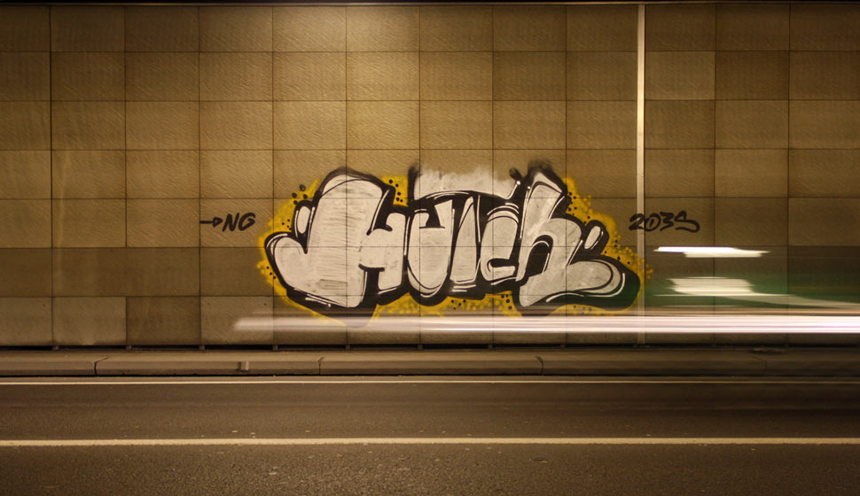hutch | 2035 | n-g | pau
