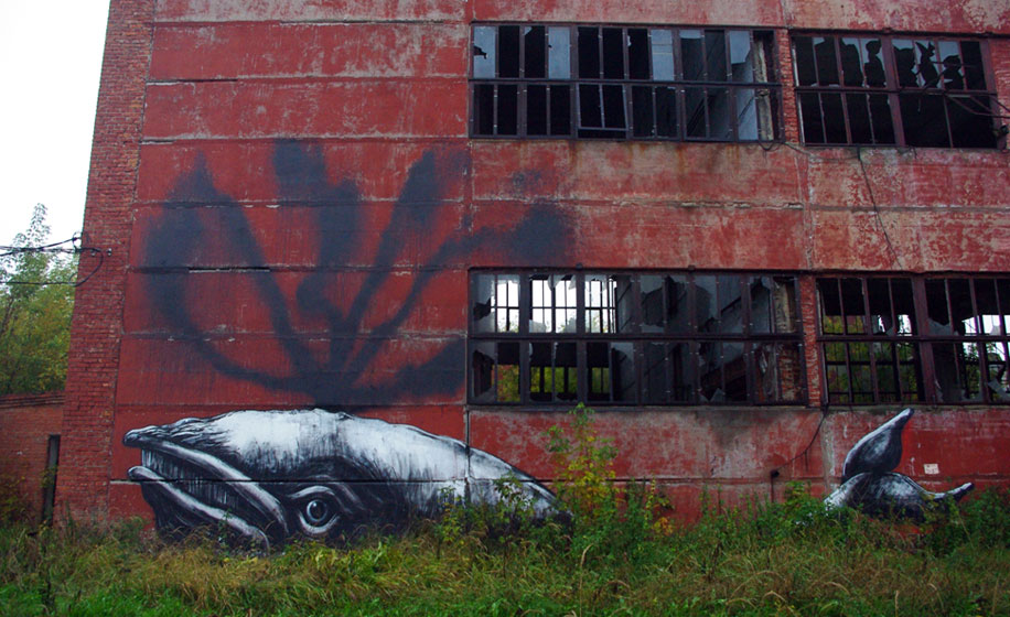 roa | 0331c | whale | moscow | russia | fall10