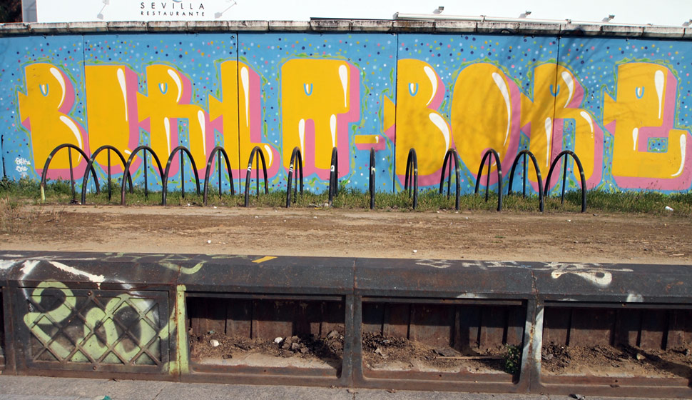 burla | bore | yellow | sevilla | spain