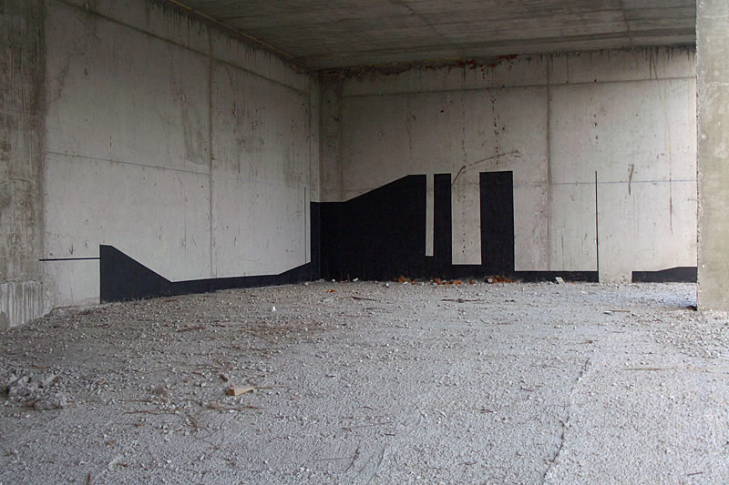 sue | black | geometry | spain