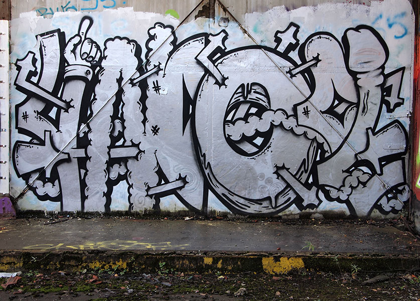 -uncool- | silver | bordeaux