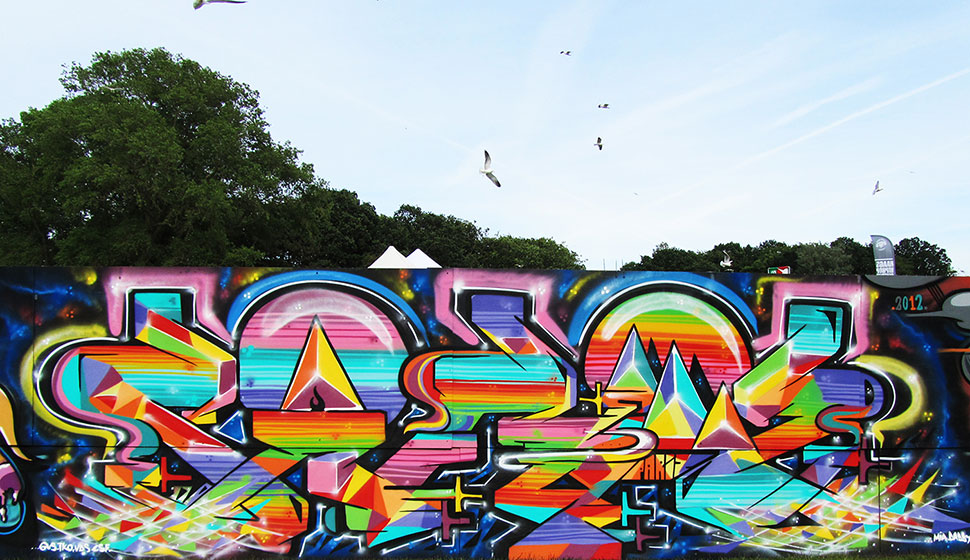 pariz | hague | netherlands