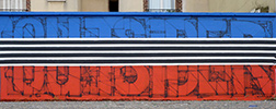 outsider | blue | red | paris | fall12 (15 votes)