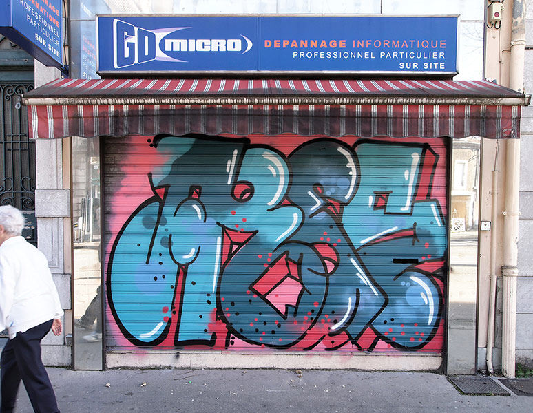 ares | shutters | pau