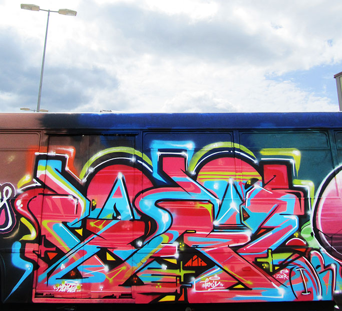 pariz | train | spain