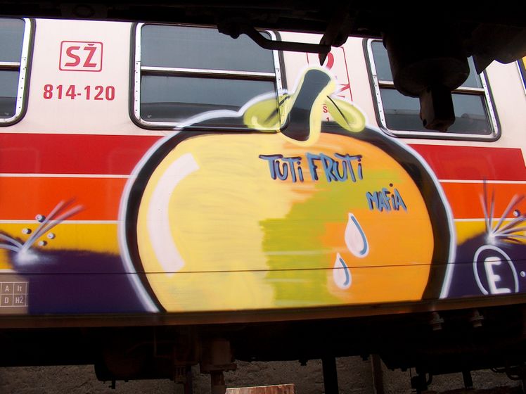 rote | train | food | slovenija | balkans