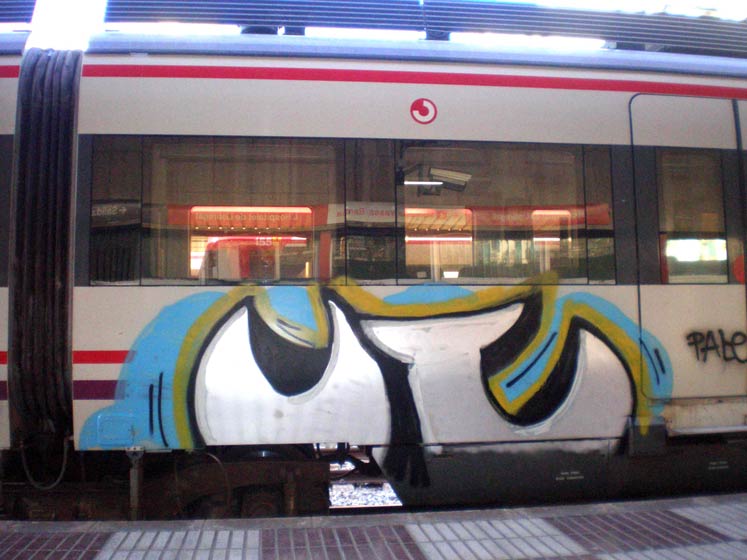 gato | zaick | train | barcelona