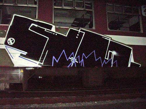 skul | iks | train | belgium