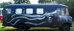 roa | truck | octopus | belgium (29 votes)