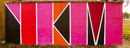 1km | pink | red | bordeaux (14 votes)