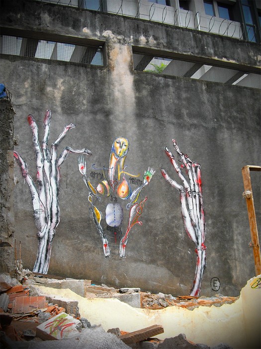 (e) | esco | hand | saopaulo | brazil