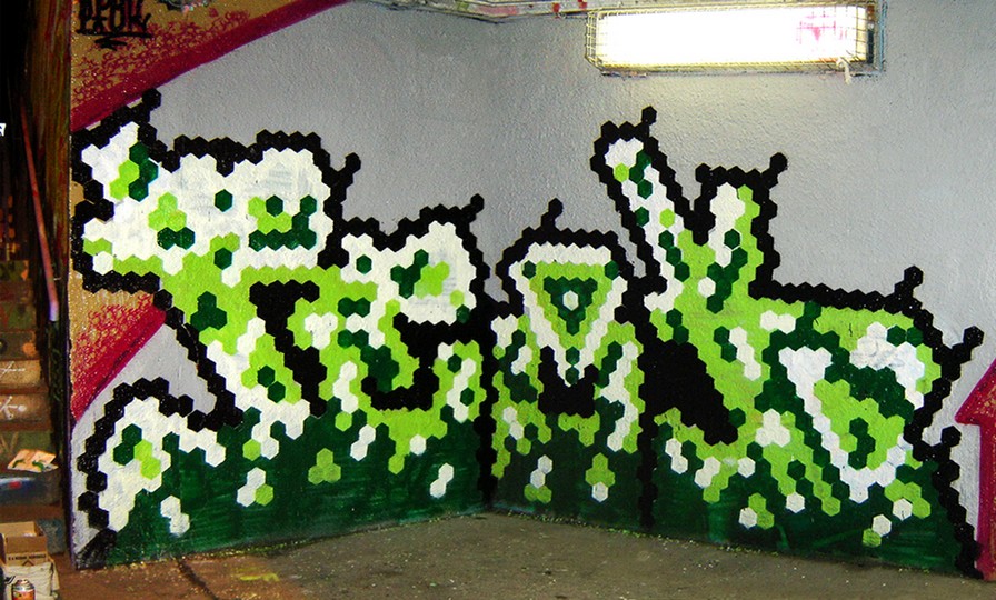 peok | green | pixel | czech-republic