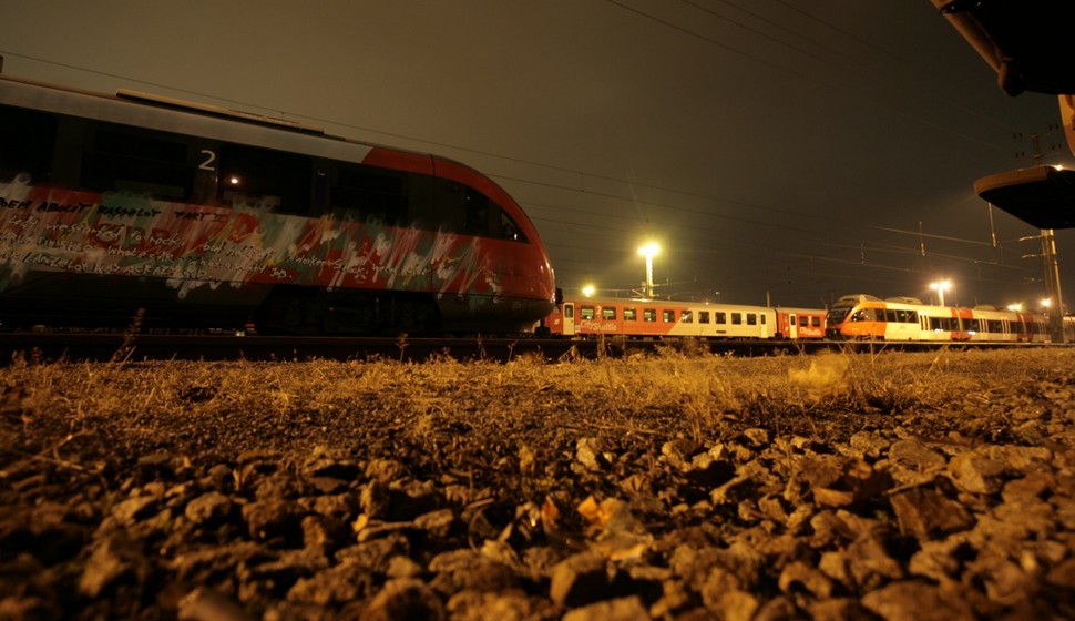 shlomo | night | train | austria | europe