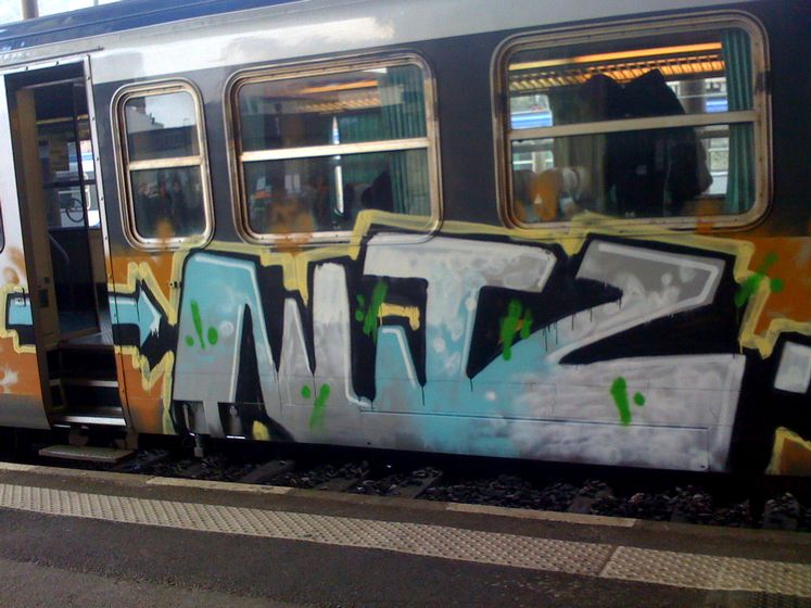 nutz | agen | train | france