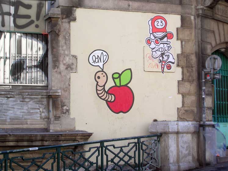 pom | lois | marseille | france