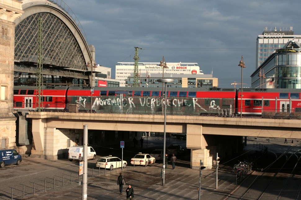 shlomo | train | bridge | germany
