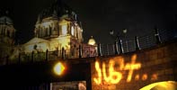 just | light | night | berlin | germany (18 votes)