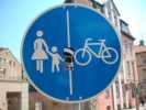 robotinc2501 | roadsign | blue | berlin (11 votes)