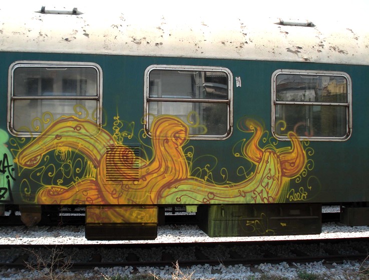 narcotic | thessaloniki | train | greece