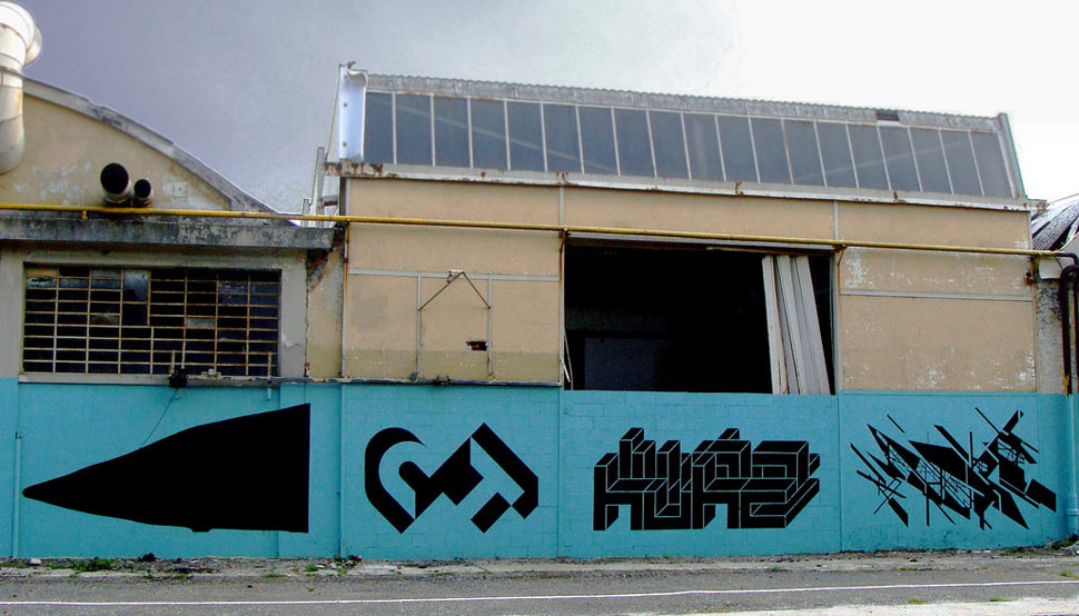 108 | -ct- | kurz | graphic-surgery | torino | blue | geometry | italy