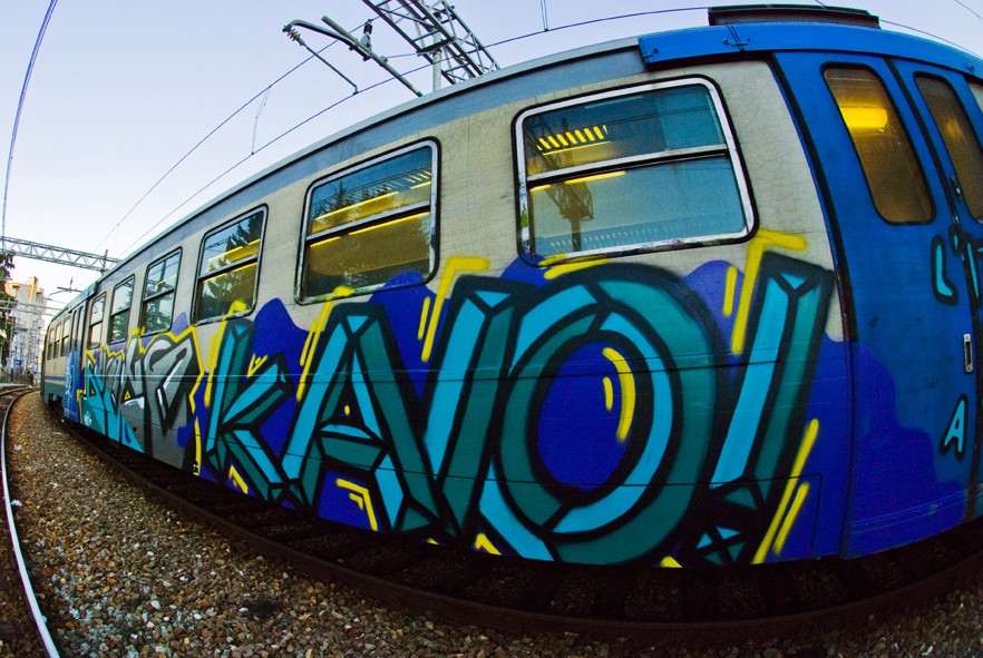 buono | kaio | train | italy