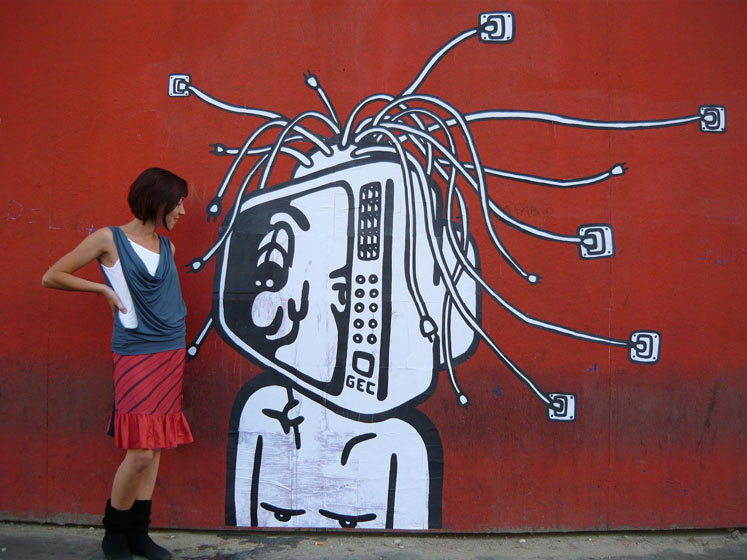 gec | torino | red | girl | television | italy