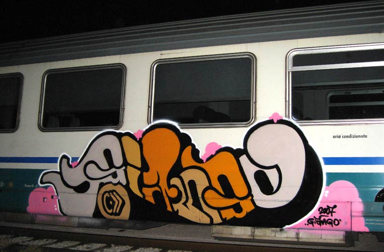 giango | wons | train | italy