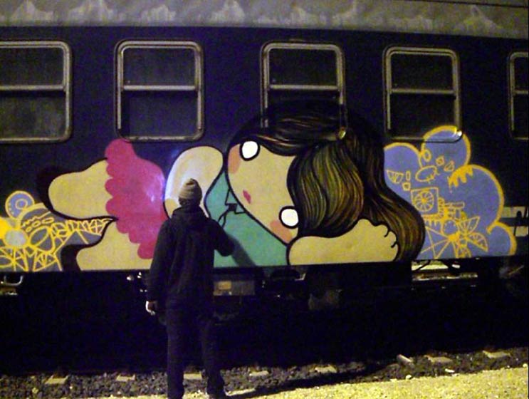 gue | action | night | train | italy