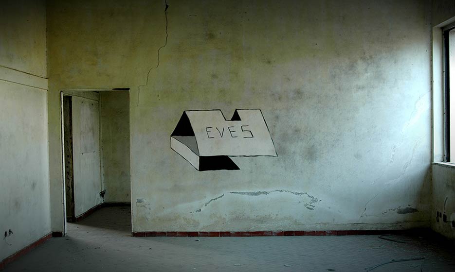 moneyless | italy | geometry