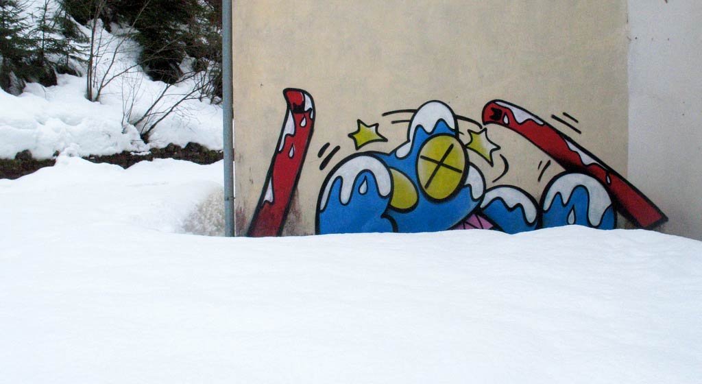 sqon | snow | cat | italy