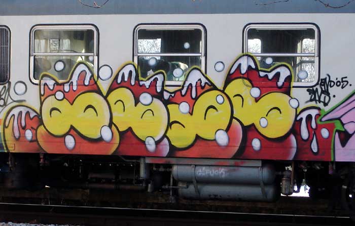 sqon | train | italy | cat
