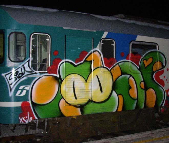 sqon | train | italy | cat