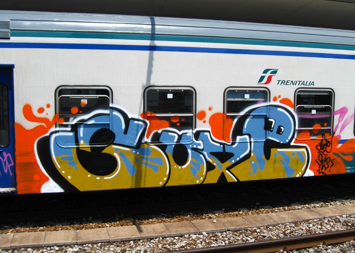 suxe | train | italy