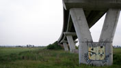 eleuro | bridge | italy (17 votes)
